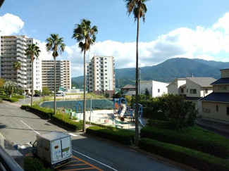 【展望】 | 前面に高いマンションなどがなく開放的な眺望がひろがります。