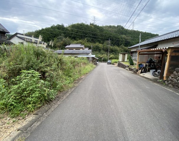 土地　東深瀬の前面道路含む現地写真