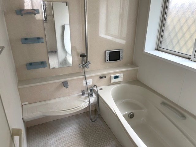 中古住宅　中川原４丁目の浴室