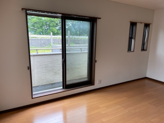 中古住宅　中川原４丁目の洋室