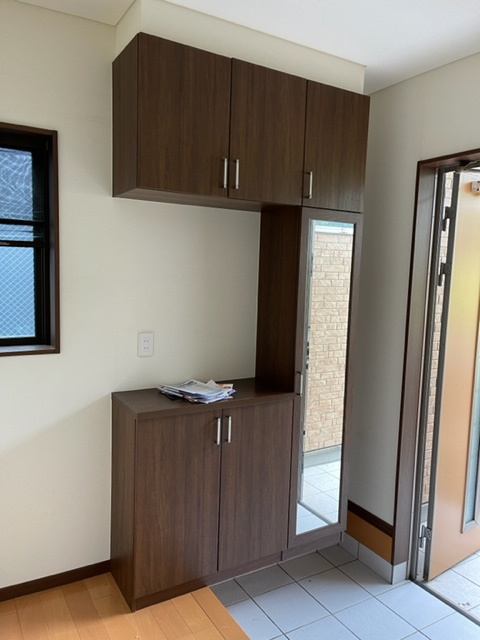 中古住宅　中川原４丁目の玄関