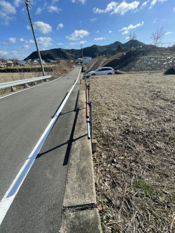 土地　佐賀の前面道路含む現地写真|北側道路