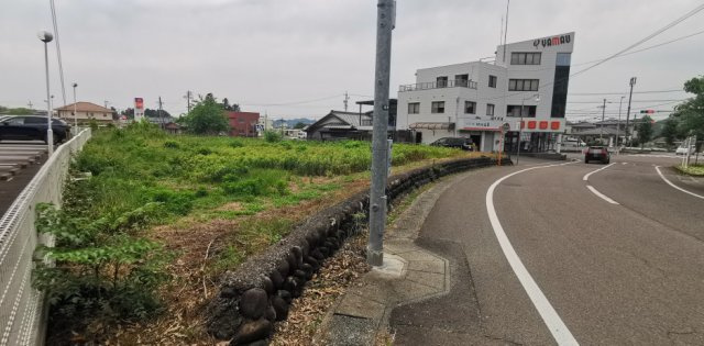 土地　美濃市の前面道路含む現地写真|北側道路