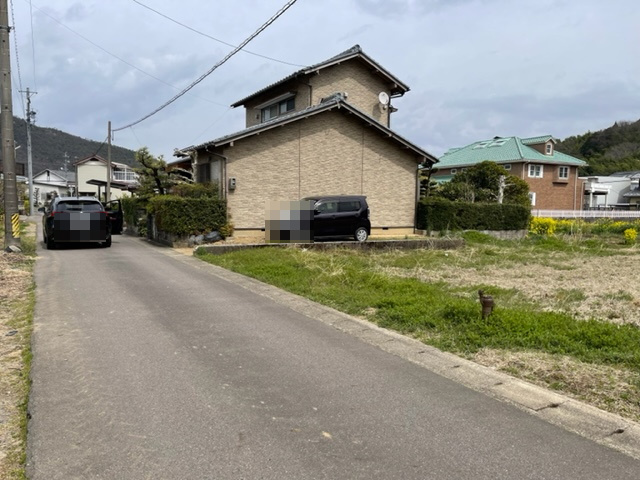 土地　日野北２丁目の前面道路含む現地写真