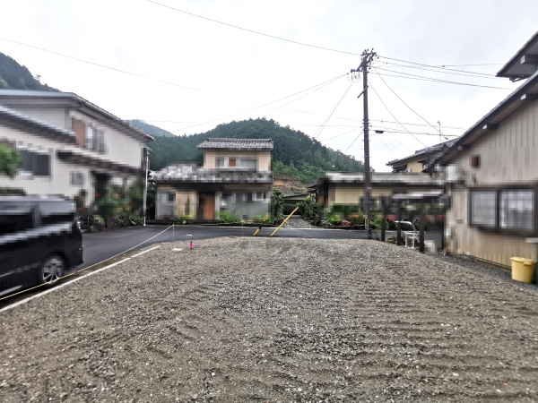 土地　粟野東４丁目の前面道路含む現地写真