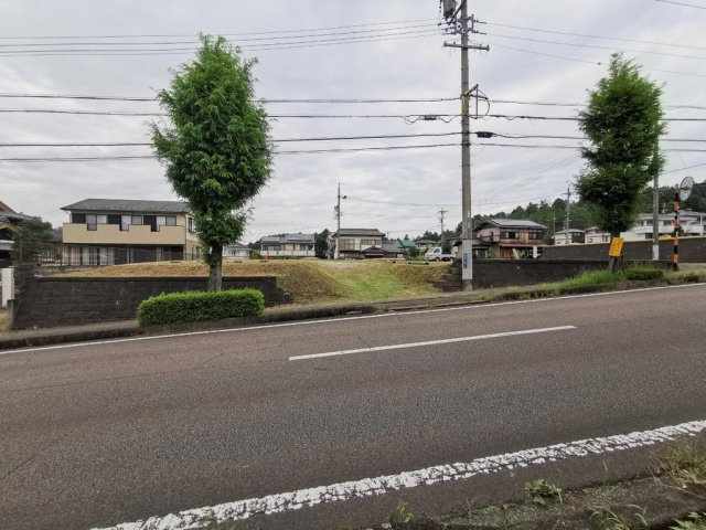土地 桜台１丁目の前面道路含む現地写真
