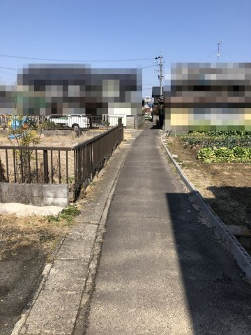 土地　福光東１丁目の前面道路含む現地写真|東側道路セットバック要（道路幅員約1.8ｍ）