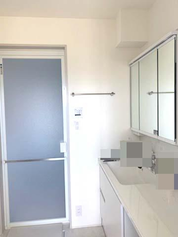 中古住宅 下奈良３丁目の洗面所|洗面