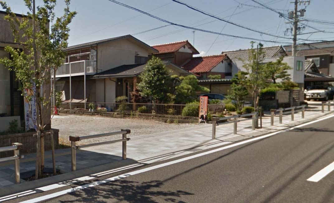 土地 東加茂２丁目の前面道路含む現地写真