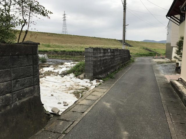 土地　則武の前面道路含む現地写真