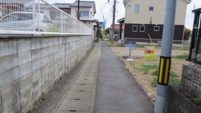 土地 領下の前面道路含む現地写真|前面道路　北から