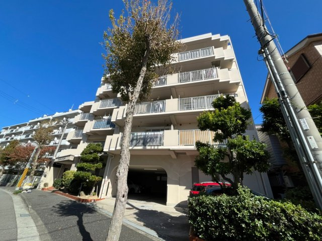 エンゼルハイム垂水の外観