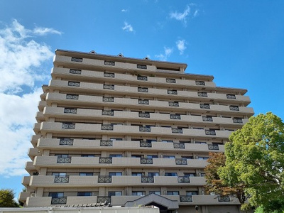 【外観】 | ファミール大橋グランヒルズ　★プライスホームなら仲介手数料0円です★ | 建物外観：-     （2022年10月撮影）