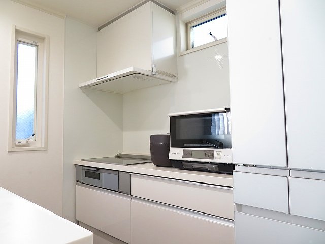 高知市 桜井町2丁目 中古戸建てのキッチン