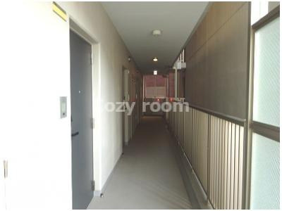 【その他共用部分】 | エスリード北大阪レジテンス | 共有廊下です。