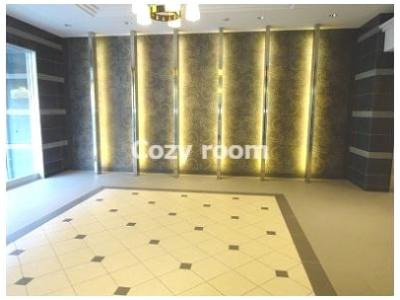 【エントランス】 | エスリード北大阪レジテンス | 広くて落ち着いたエントランスです