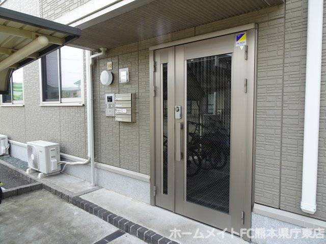 レイクサイドヒルⅡのエントランス