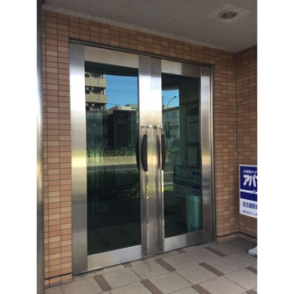 【エントランス】
