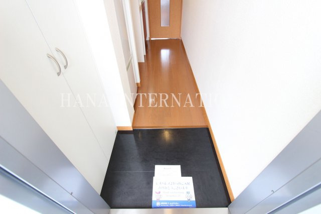 レオパレスイル　ソーレの玄関