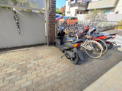  | サンモールD棟