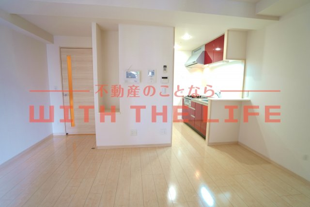 グランドウェルストーン【10，000円キャッシュバック対象物件】の居間・リビング|おしゃれな居間です