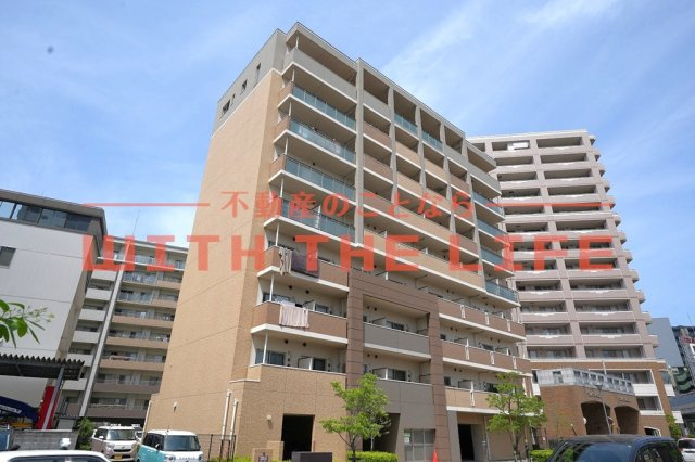 グランドウェルストーン【10，000円キャッシュバック対象物件】の外観|建物外観を気になさる方へ、見た目の良い物件です