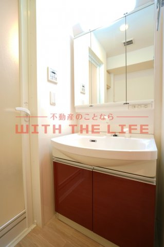 グランドウェルストーン【10，000円キャッシュバック対象物件】の独立洗面台|使いやすい独立洗面台です