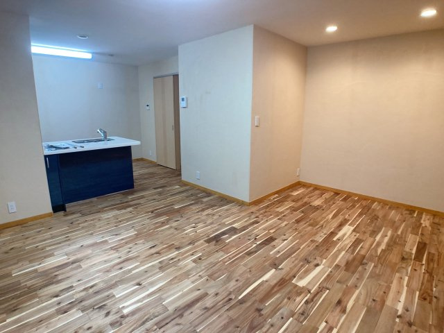 ドミール衣浦の居間・リビング