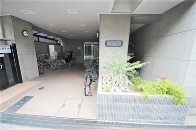 【エントランス】 | アーバンコート福島