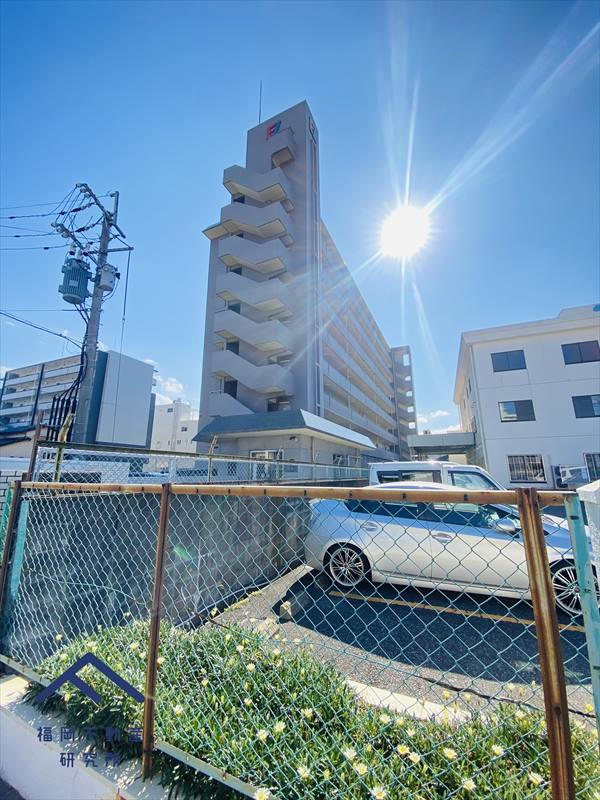 エバーライフ箱崎第三の外観