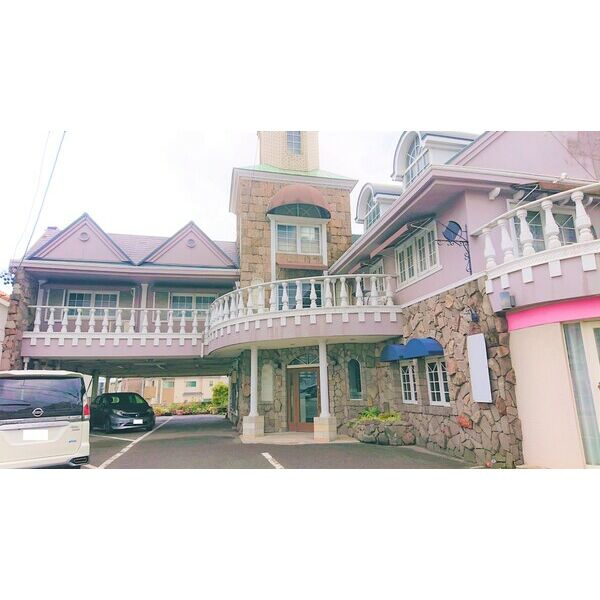 南陽通貸店舗の外観