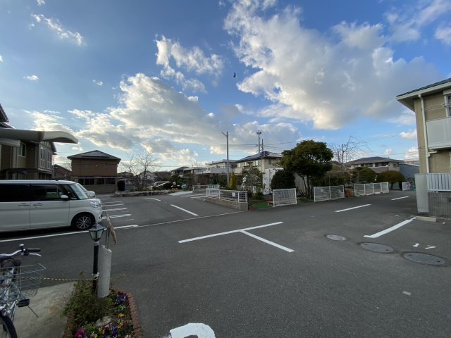 【駐車場】 | シャーメゾンロハス