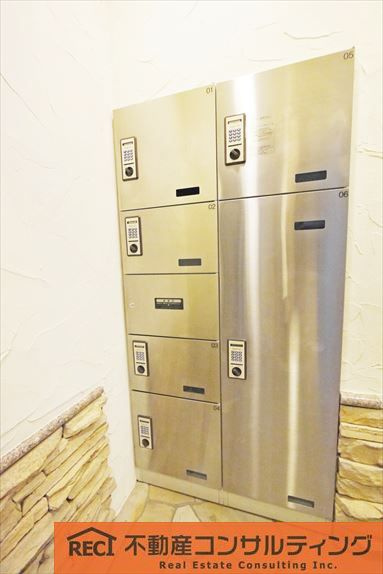 リベール北野シティータワーの駐車場