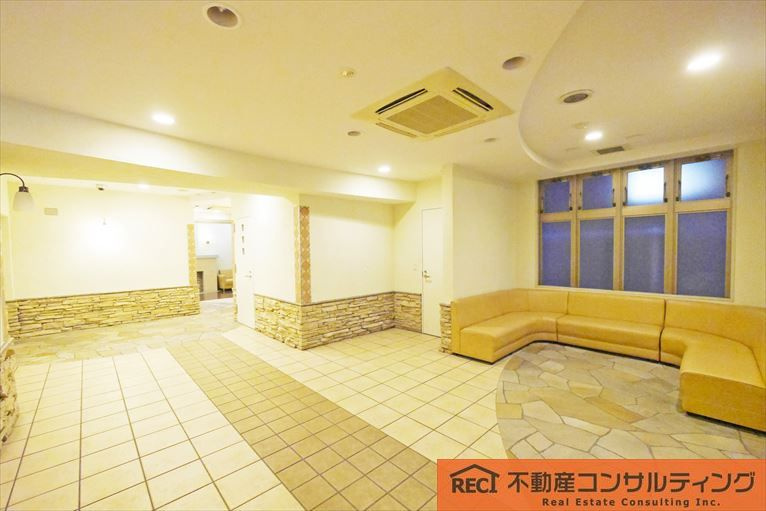 リベール北野シティータワーの周辺