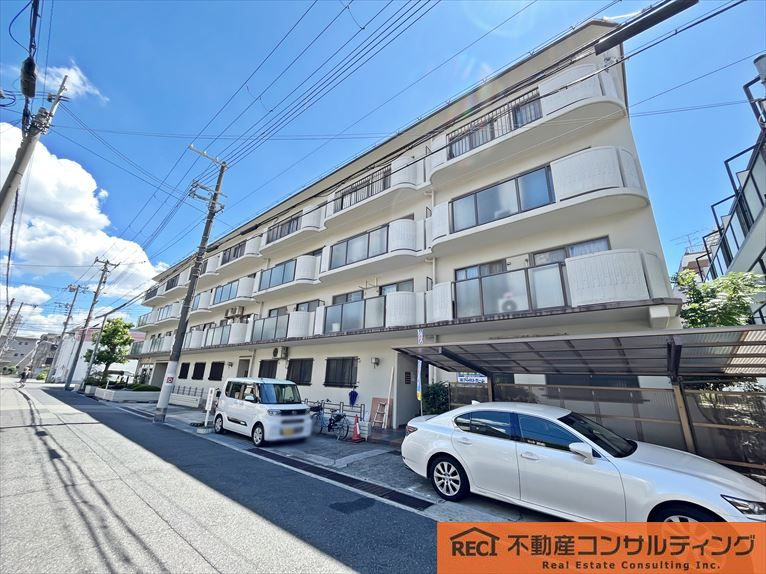 東灘スカイハイツの外観