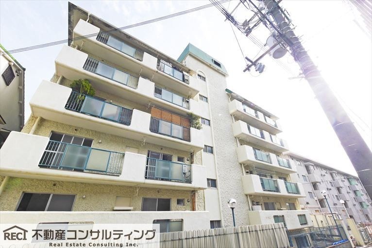 春日野グリーンハイツの外観