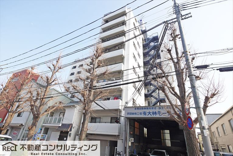 セントラルハイツ三宮東の駐車場