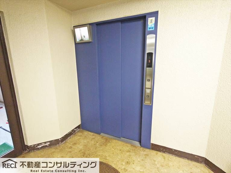 第二ハイツ六甲のその他共用部分|ゆとりのある間取り