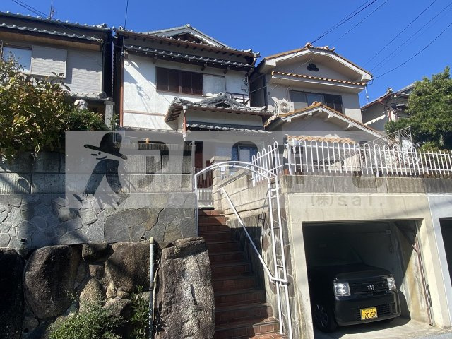 ガーデンハイムA国分の外観