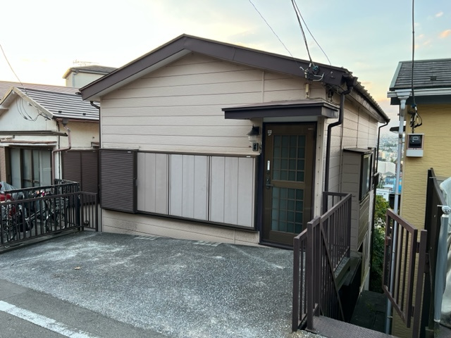 大岡1丁目戸建