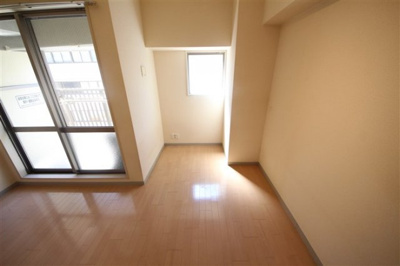 【洋室】 | ダイドーメゾン大阪本町EAST