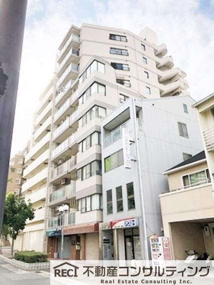 ライオンズマンション中山手の外観