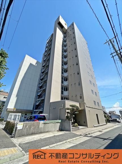 大石川サニーハイツの外観