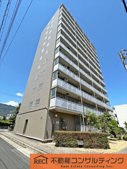 大石川サニーハイツの外観