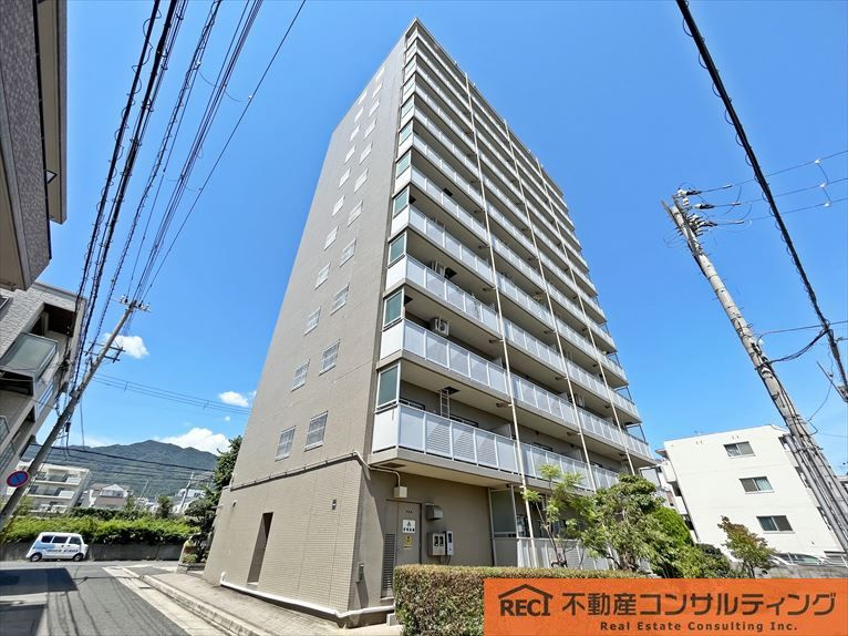 大石川サニーハイツの外観