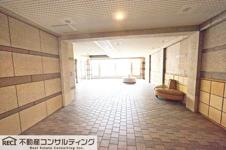 藤和ライブタウン住吉弐番館の駐車場