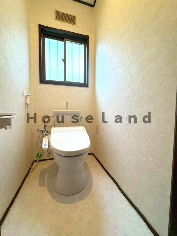 下三毛戸建のトイレ