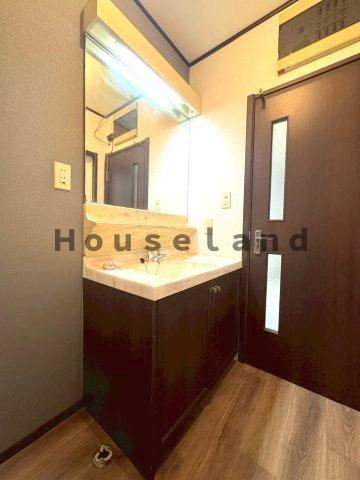 下三毛戸建の独立洗面台