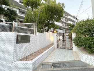 【外観】 | 安全に配慮されたオートロックマンションです♪
桜坂駅まで徒歩10分の好立地。静かな環境にゆとりのある間取りのお部屋で、ゆったりと生活していただけます