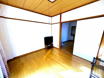 【洋室】 | FMハイツ | ゆったりした洋室です